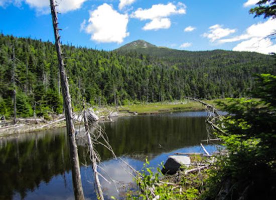 new-york/adirondack-mountains/landmark/lake-tear-of-the-clouds