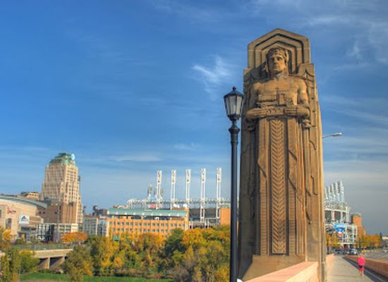 ohio/cleveland/landmark/hope-memorial-bridge