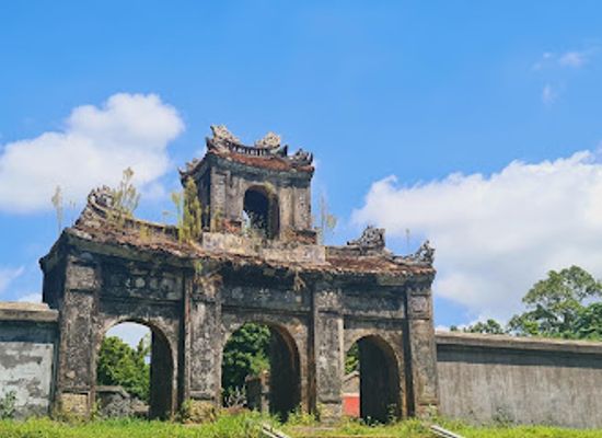 vietnam/northeast/landmark/long-chau-temple