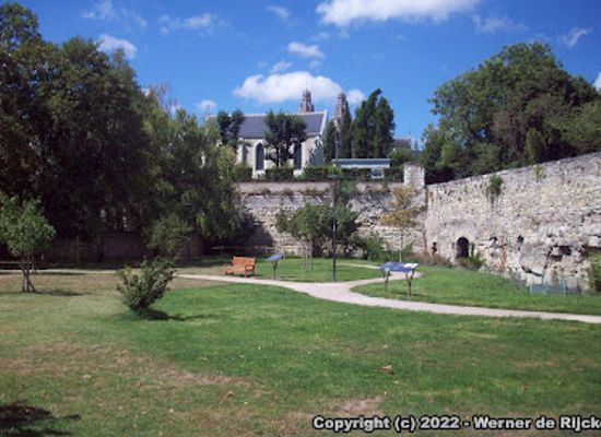 france/tours/landmark/enceinte-gallo-romaine