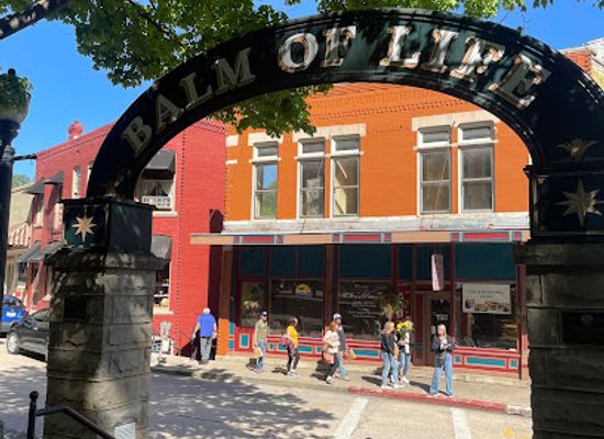 arkansas/eureka-springs/landmark/main-street-eureka-springs