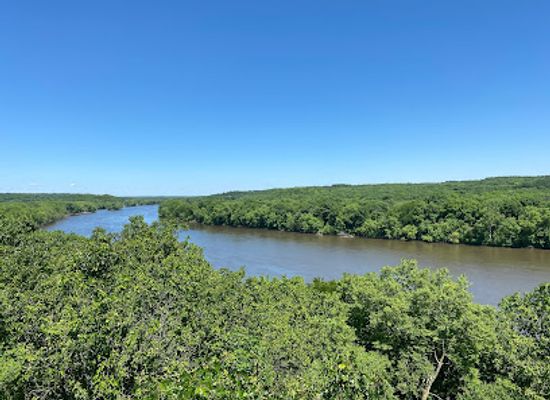 illinois/rock-river-valley/landmark/castle-rock-state-park