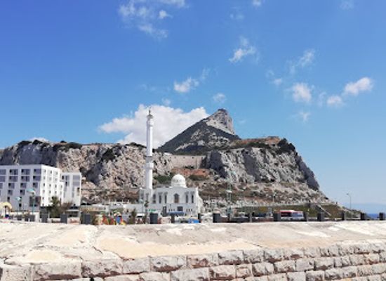 gibraltar/europa-point/landmark/general-sikorski-memorial
