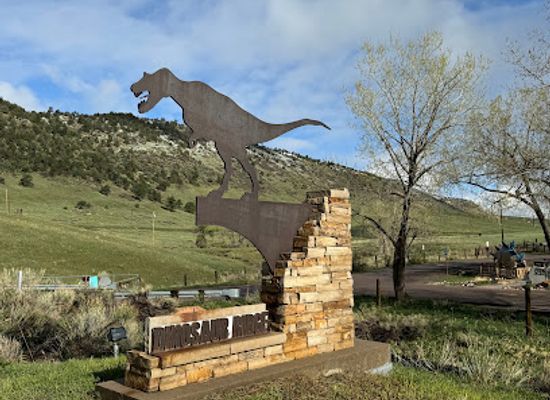 colorado/eastern-plains/landmark/dinosaur-ridge-main-visitor-center