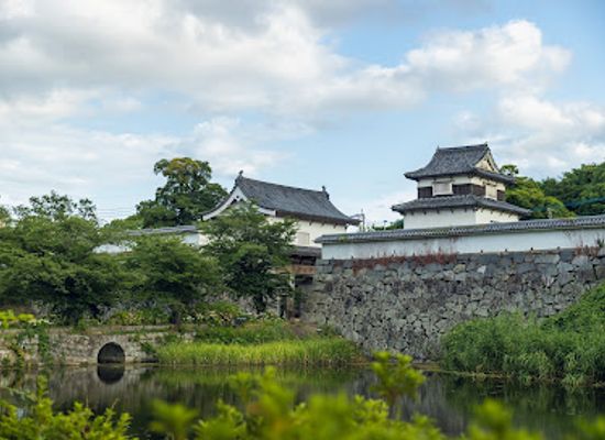 japan/chikugo/landmark/fukuoka-castle-ruins