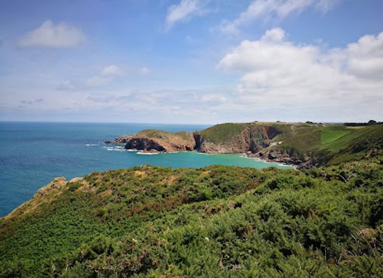 jersey/saint-ouen/landmark/les-landes-racecourse