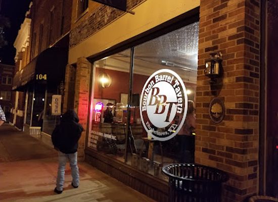 kentucky/elizabethtown/landmark/bourbon-barrel-tavern