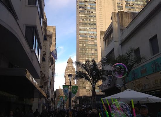 uruguay/central-region/landmark/casa-de-oribe-comision-del-patrimonio-cultural-de-la-nacion