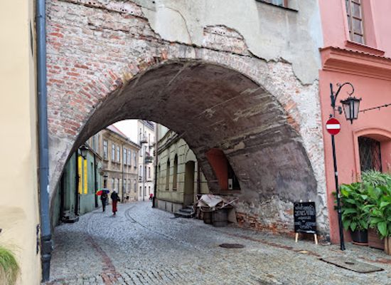 poland/lublin/tatary/landmark/fish-gate-in-lublin