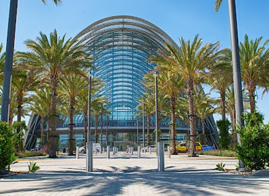 california/anaheim/landmark/visit-anaheim