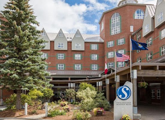 maine/sugarloaf-mountain/landmark/sugarloaf-mountain-hotel