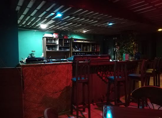 bolivia/cochabamba/la-recoleta/landmark/trotamundos-recoleta-video-bar