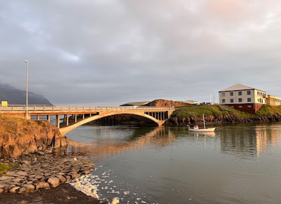 iceland/borgarnes/landmark/settlement-centre-restaurant