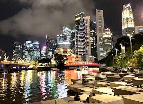 singapore/central-business-district/landmark/esplanade-park