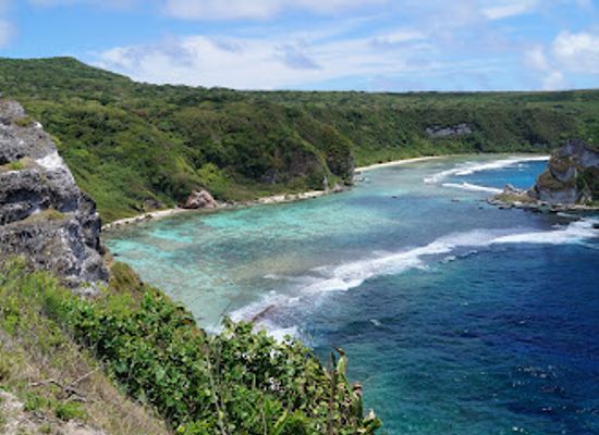 northern-mariana-islands/tinian-beach/landmark/bird-island-beach