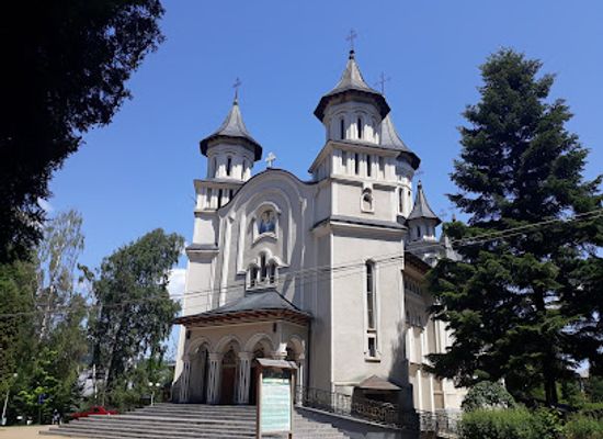 moldova/vatra/landmark/parcul-central