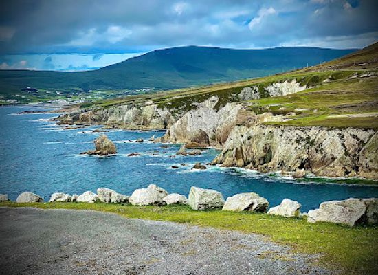 ireland/achill-island/landmark/white-cliffs-of-ashleam