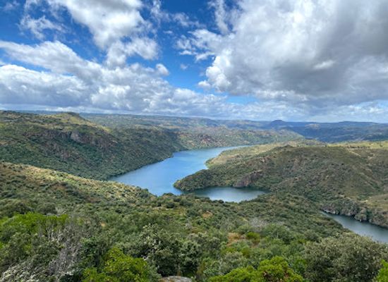 portugal/tras-os-montes/landmark/las-escaleras-viewpoint