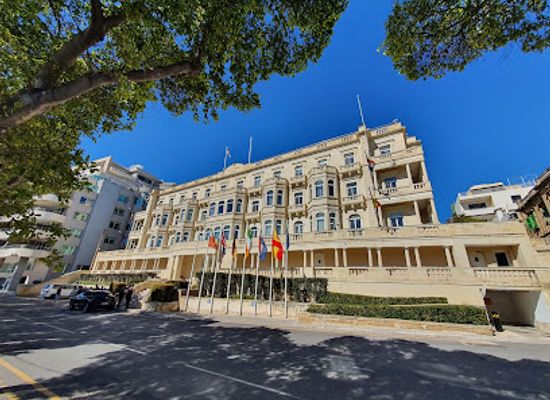 malta/gzira/landmark/whitehall-mansions