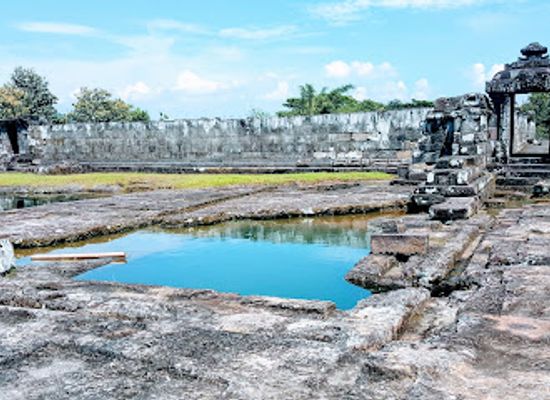 indonesia/central-java/landmark/ratu-boko-temple