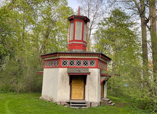 finland/espoo/landmark/the-imperial-toilet-built-in-1863
