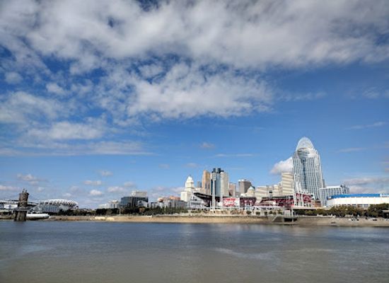 kentucky/newport/landmark/bb-riverboats