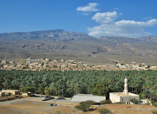 oman/al-batinah-south-governorate/landmark/old-al-hamra-village