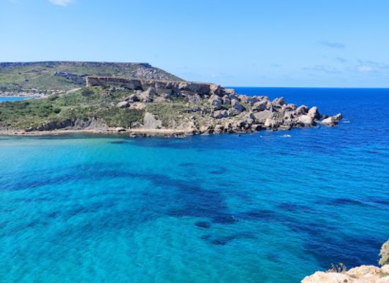 malta/golden-bay/landmark/golden-bay-horse-riding