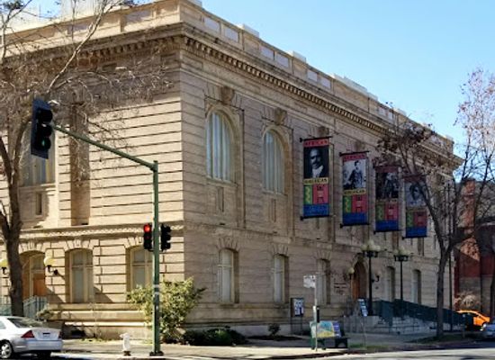 california/oakland/uptown-oakland/landmark/african-american-museum-and-library-at-oakland