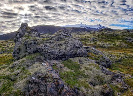 iceland/olafsvik/landmark/songhellir-cave