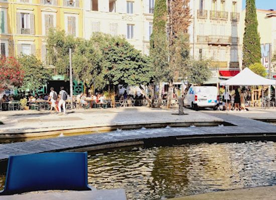 france/marseille/le-cours-julien/landmark/fontaine-du-cours-julien
