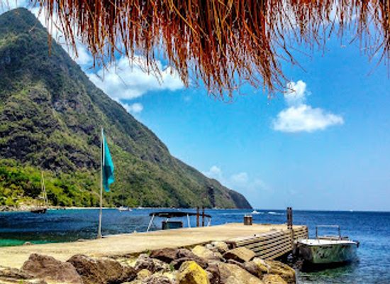 saint-lucia/jalousie-beach/landmark/jalousie-dock