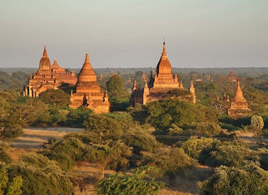 myanmar-burma/bagan/old-bagan/landmark/shwesandaw-pagoda