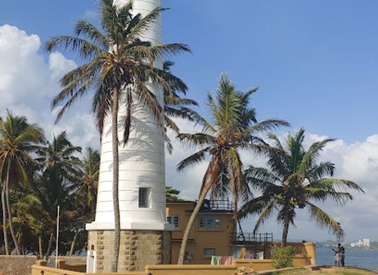 sri-lanka/galle/landmark/galle-fort-ambalama