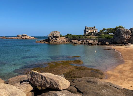 france/côte-de-granit-rose/landmark/plage-du-coz-pors
