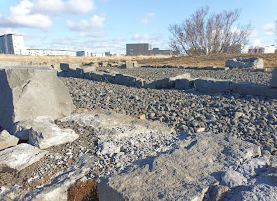 iceland/hafnarfjordur/landmark/holdsveikraspitalinn-i-laugarnesi