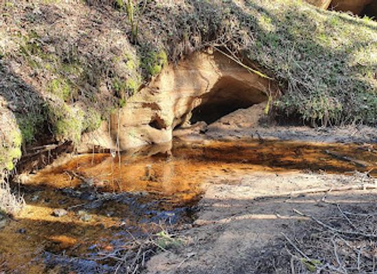 latvia/kurzeme/landmark/liepniekvalka-cave-peldanga-labirynth