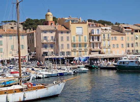 france/saint-tropez/landmark/tourist-office-of-saint-tropez