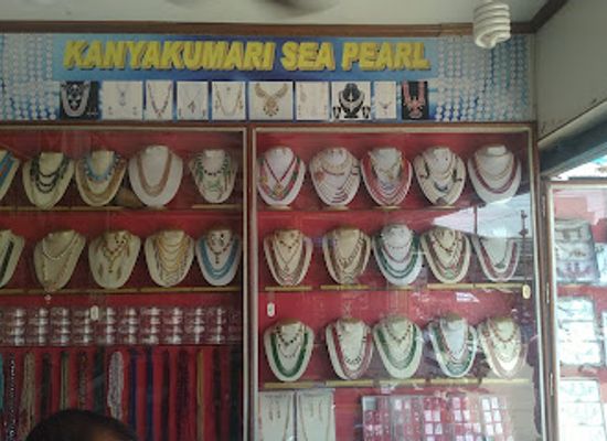 india/kanyakumari/landmark/kanyakumari-sea-pearl-centre-poompuhar-handricraft-ltd-tamilnadu-government-undertaken