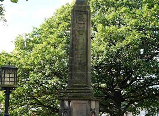 united-kingdom/stirling/landmark/stirling-war-memorial