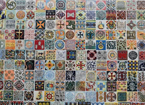 georgia/gori/landmark/1001-georgian-ornaments
