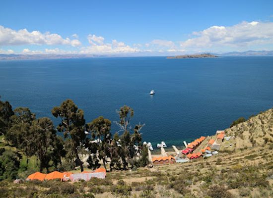 bolivia/lake-titicaca/landmark/inaq-uyu