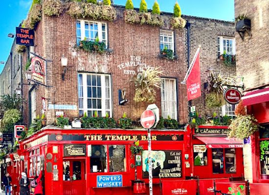 ireland/dublin/landmark/crampton-court