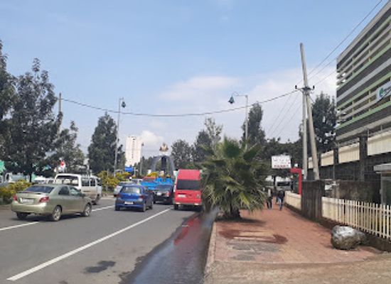 ethiopia/shewa/landmark/karl-square