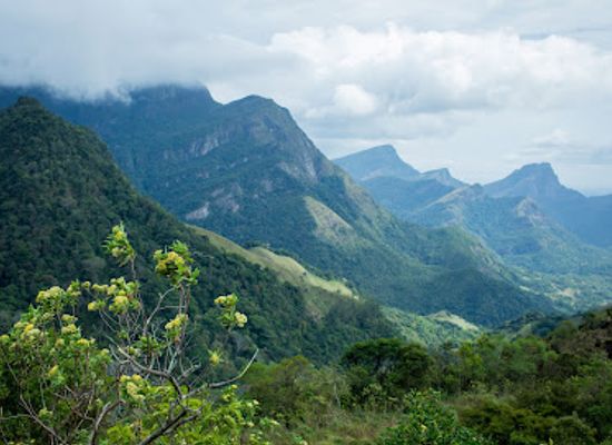 sri-lanka/knuckles-mountain-range/landmark/corbett-s-gap