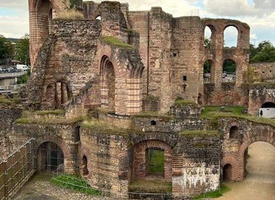 luxembourg/luxembourg-city/landmark/kaiserthermen
