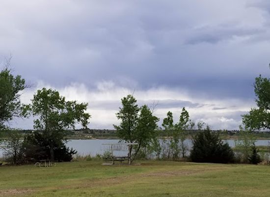 kansas/cedar-bluff-state-park/landmark/cedar-bluff-state-park-page-creek-area