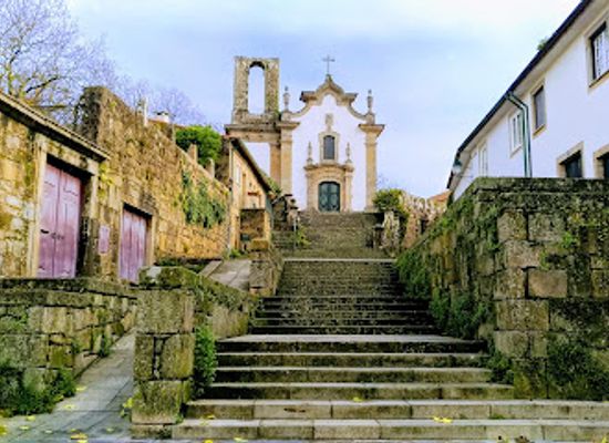 portugal/ponte-de-lima/landmark/capela-das-pereiras