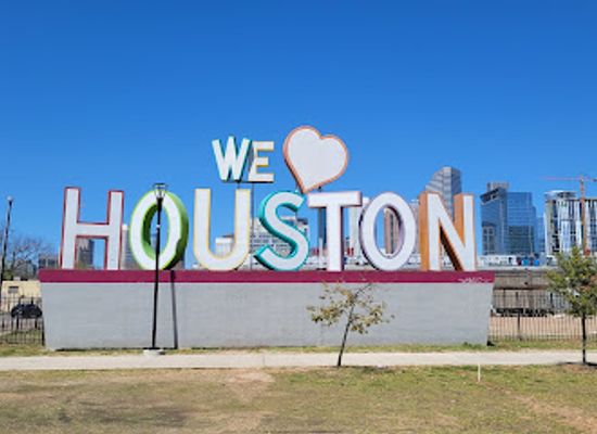 texas/houston/midtown/landmark/we-love-houston-sign