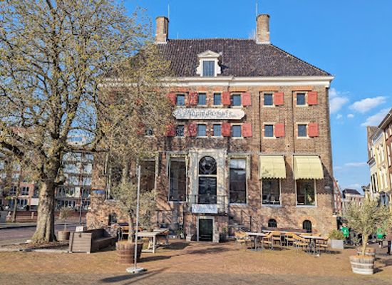 netherlands/zwolle/landmark/hopmanshuis